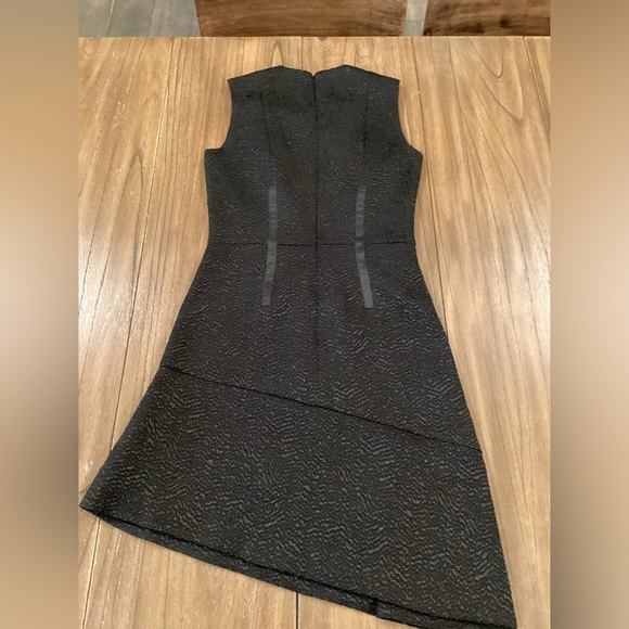 Carven black asymmetrical jaquered black sleeveless Shift Cocktail mini Dress 34 - Picture 10 of 16